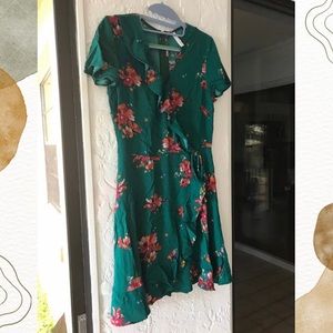 Green Xhilaration Floral Sun Dress